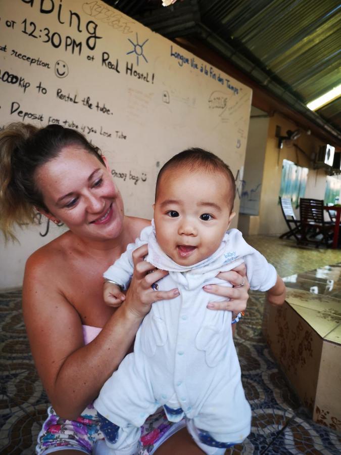 Real Vang Vieng Backpacker Hostel Esterno foto